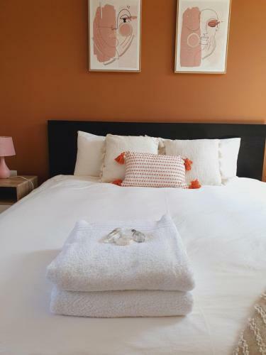 Queensize Private Room - En Suite And Free Parking