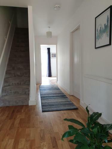 Queensize Private Room - En Suite And Free Parking