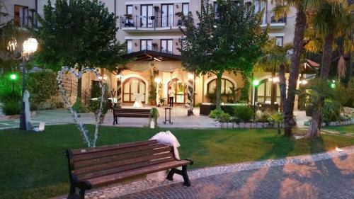 Hotel La Grotte