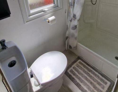 Newly Refurbished 6 Berth Caravan On The Grange