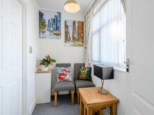 Tufty's Place-uk31419