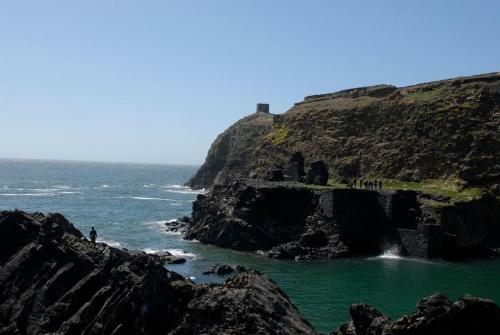 Caswell Cottage