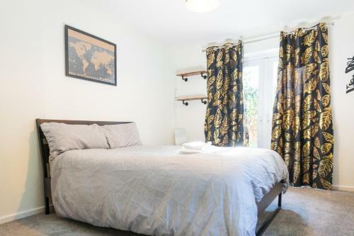 Studio Apartment W/ Private Garden Near Albert Rd