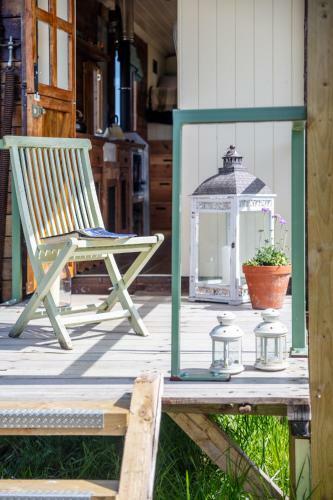 The Hoot Romantic Glamping