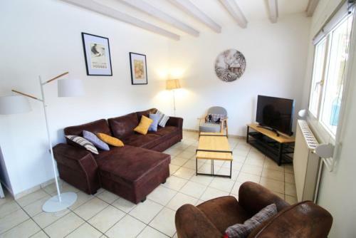 Maison De 4 Chambres Avec Jacuzzi Jardin Clos Et Wifi A Gerardmer