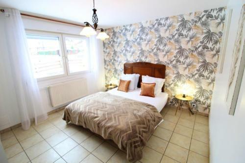 Maison De 4 Chambres Avec Jacuzzi Jardin Clos Et Wifi A Gerardmer