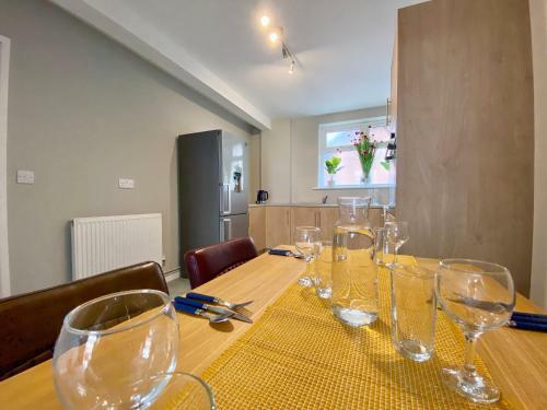 Fabulous 1 Bedroom Apartment - Sleeps 4