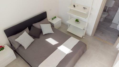 Bed & Breakfast Resort Leonardo - Pool And Restaurant