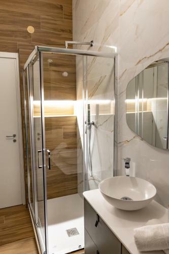 Bed & Breakfast Cas? A Mare - Beachfront Luxury Suites