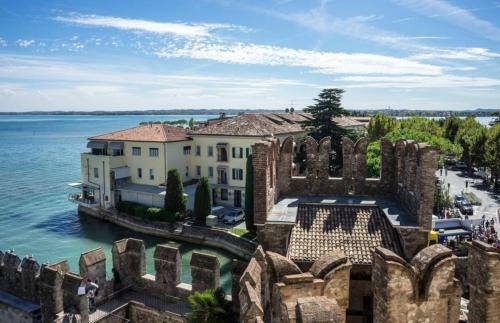 Agata Apartment - Sirmione - Gardaaffitti Com