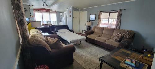 Hostal Mobilehome To Yourself 2 Rooms 1 Bath