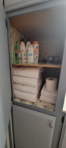 Hostal Mobilehome To Yourself 2 Rooms 1 Bath