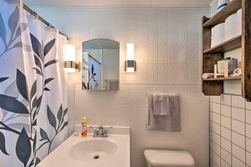 Main Street Colebrook Apartment On River Walk