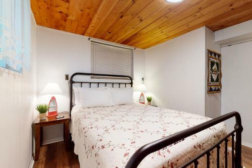 Shea Chalet