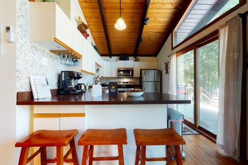 Shea Chalet