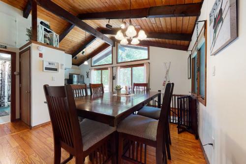 Shea Chalet