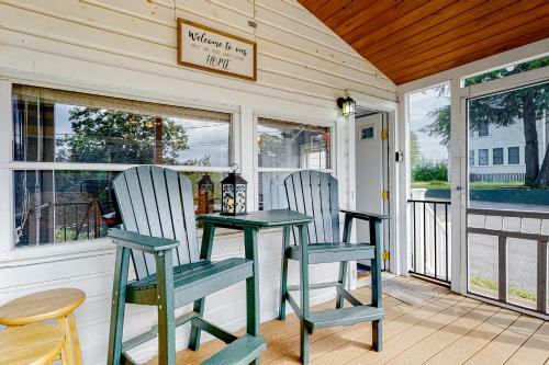 Lake Winnisquam Retreats