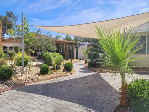 Hostal Villa D'strathaus