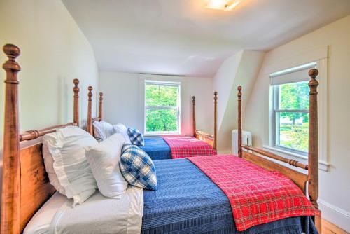 Historic Wolfeboro Home With Screened Porch!