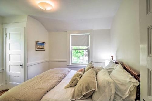 Historic Wolfeboro Home With Screened Porch!