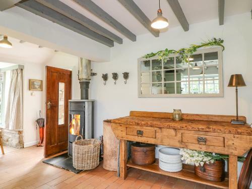 Wood Cottage