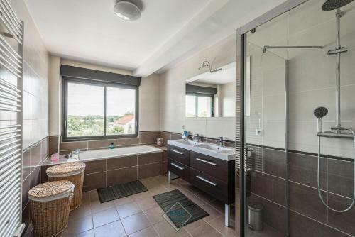 Luxury Villa Near Disneyland Bmyguest