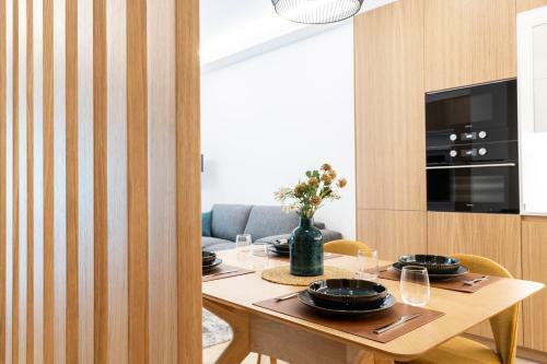 Royal Beach Apartment - Sshousing