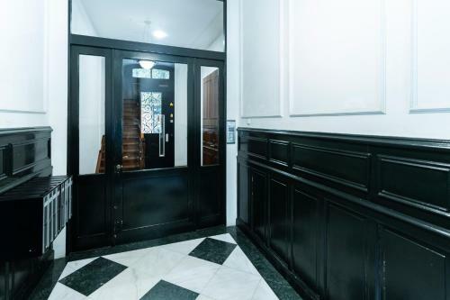 Royal Beach Apartment - Sshousing