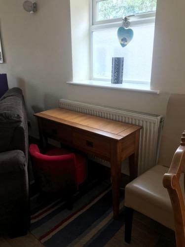 Stagborough Cottages With Hot Tub 3 Bedroom