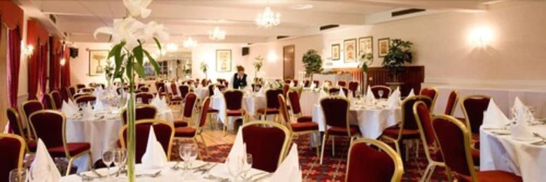 Marine Hotel