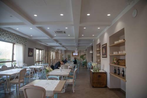 Giga Hotel