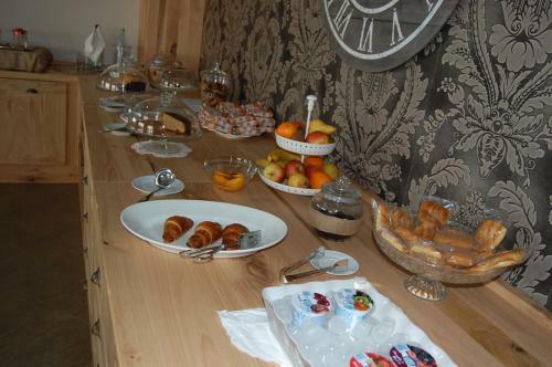 Giga Hotel