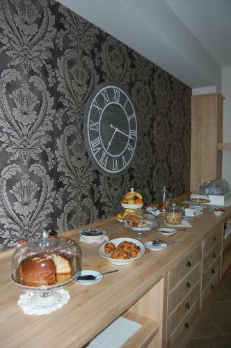 Giga Hotel