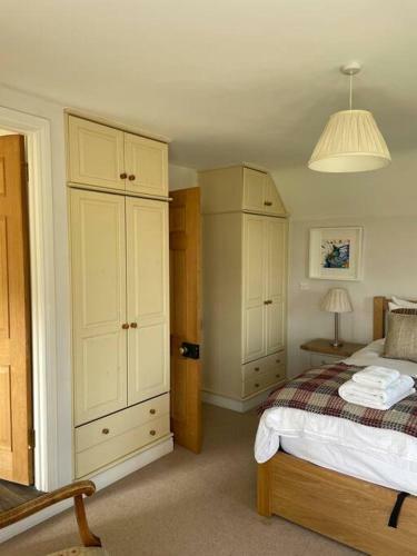 Cotswold Escape With Swimming Pool Near Cheltenham