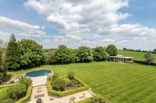 Cotswold Escape With Swimming Pool Near Cheltenham