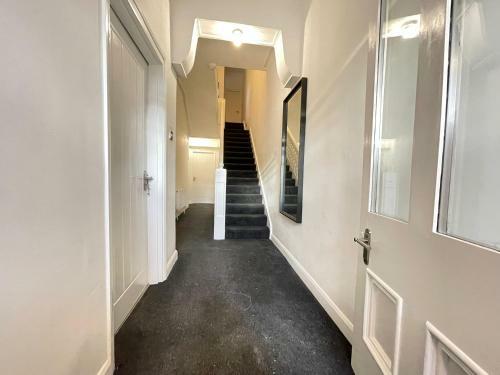 26 Riversdale