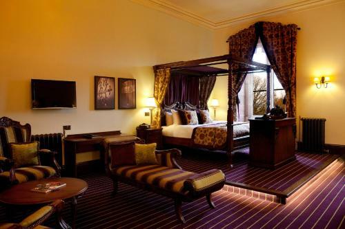 Hotel Peckforton Castle