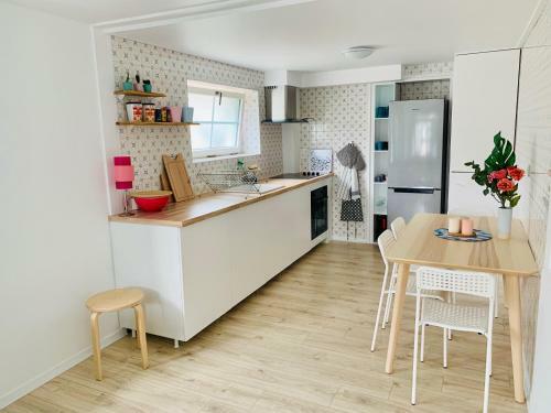 Apartamento T3 Gu�thary - Parlementia