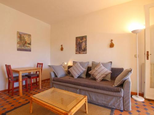 Attractive Holiday Home In Port Grimaud With Garden