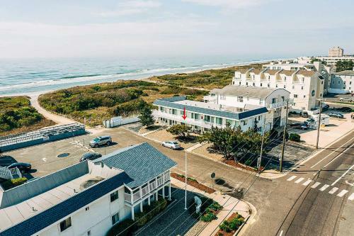 Apartamento First-floor Brigantine Condo Steps To Ocean!