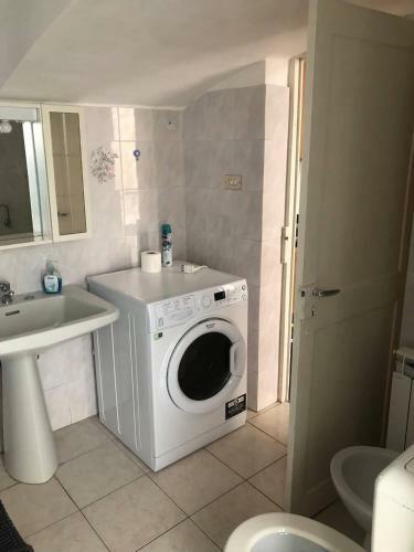 Apartamento Alberto?s Flat In Centro 008055-lt-1600