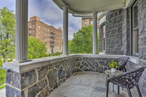 Luxurious Victorian Home Steps To County Park