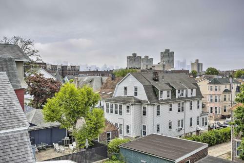 Luxurious Victorian Home Steps To County Park