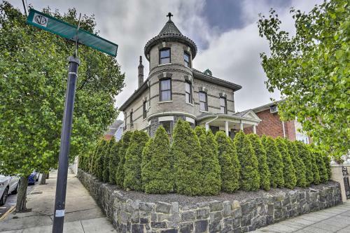 Luxurious Victorian Home Steps To County Park