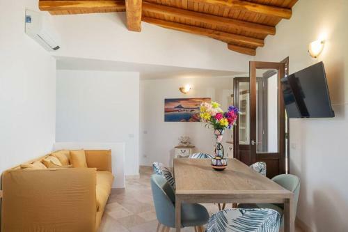Lovely Villa W/beach Access ?private Garden ?bbq