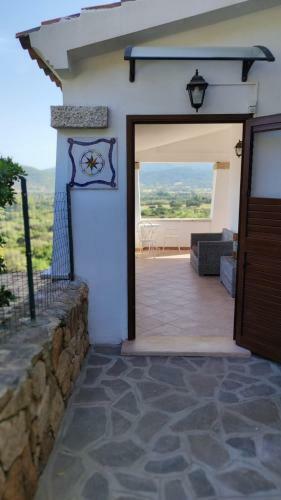 Casa L'ulivariu Bed & Breakfast