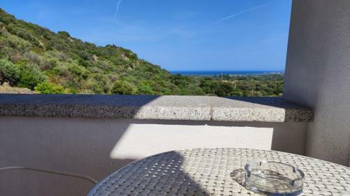 Casa L'ulivariu Bed & Breakfast