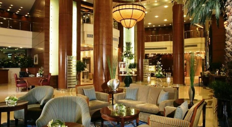 Hotel Al Murooj Rotana