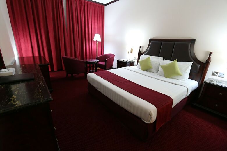 Hotel Mayfair