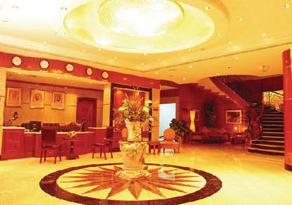 Landmark Summit Hotel